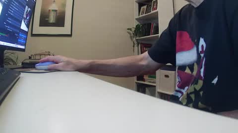 Diego online show from 04-20-26, 02:36