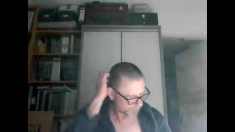 Snapshot of dierenfeld chatting on 01-13-25, 01:45 dierenfeld online show from 01-13-25, 01:45