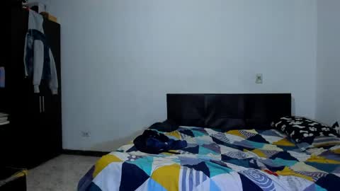 Snapshot of diiego_xxx chatting on 03-23-26, 05:06 diiego_xxx online show from 03-23-26, 05:06