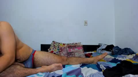 Snapshot of diiego_xxx chatting on 04-09-26, 05:40 diiego_xxx online show from 04-09-26, 05:40