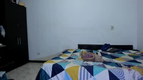 Snapshot of diiego_xxx chatting on 04-12-26, 01:43 diiego_xxx online show from 04-12-26, 01:43