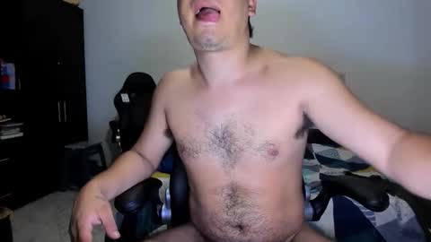 Snapshot of diiego_xxx chatting on 04-12-26, 03:06 diiego_xxx online show from 04-12-26, 03:06