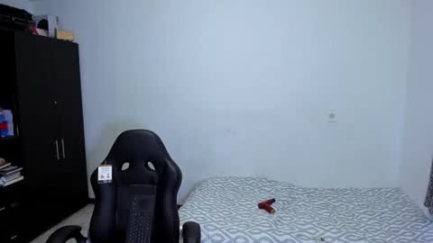 Snapshot of diiego_xxx chatting on 04-14-26, 11:38 diiego_xxx online show from 04-14-26, 11:38