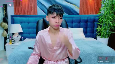  DILAN online show from 03-22-26, 10:13