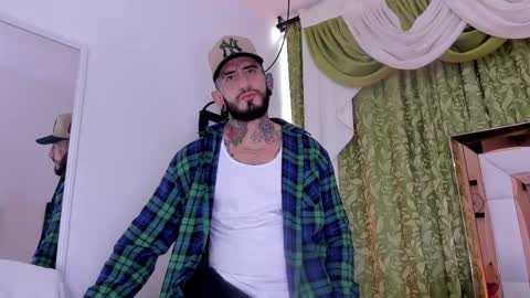 dilan_scootk_ online show from 01-12-26, 07:30