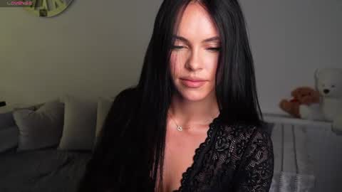 Snapshot of dilara_foxx chatting on 06-27-26, 07:52 Dilara online show from 06-27-26, 07:52