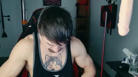 Snapshot of dilldoeass chatting on 02-16-25, 01:38 Dario Dolce online show from 02-16-25, 01:38