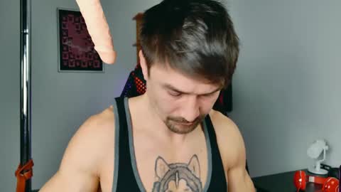 Snapshot of dilldoeass chatting on 02-26-25, 10:15 Dario Dolce online show from 02-26-25, 10:15