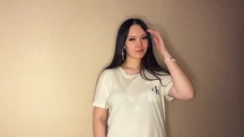 Dina online show from 05-24-26, 04:34