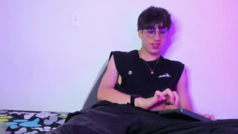 Dio online show from 02-12-26, 08:37