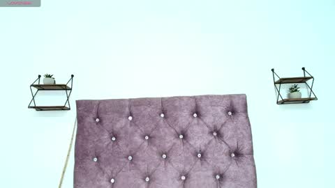 Cristal Independent model online show from 04-19-26, 02:11