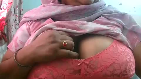 Snapshot of dipa2345569393 chatting on 02-07-26, 04:27 dipa2345569393 online show from 02-07-26, 04:27