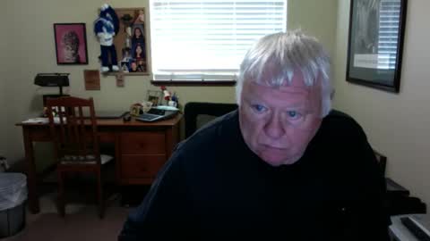 Snapshot of dirtrider195080438 chatting on 06-05-26, 05:07 dirtrider195080438 online show from 06-05-26, 05:07