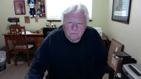 Snapshot of dirtrider195080438 chatting on 06-09-26, 07:47 dirtrider195080438 online show from 06-09-26, 07:47