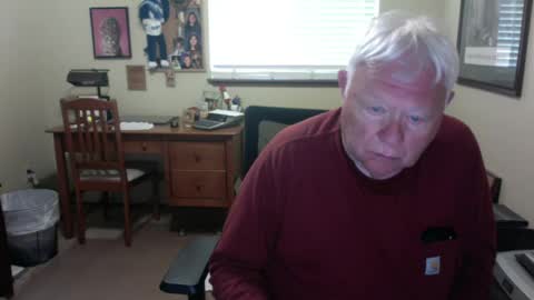 Snapshot of dirtrider195080438 chatting on 06-22-26, 08:06 dirtrider195080438 online show from 06-22-26, 08:06