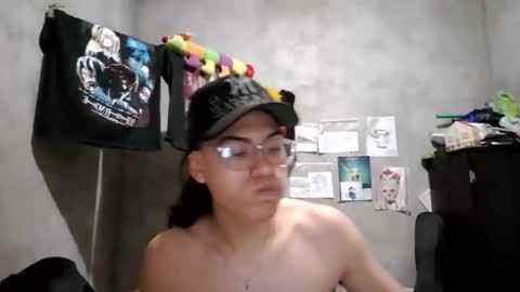 dirty model online show from 05-25-26, 11:05
