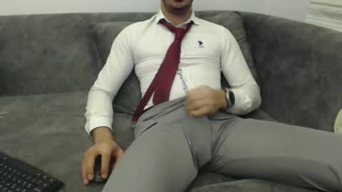 dirtyybooyy77 online show from 04-05-26, 07:33