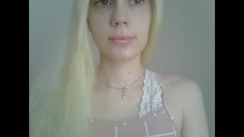 DitaReVirax online show from 04-27-26, 08:56