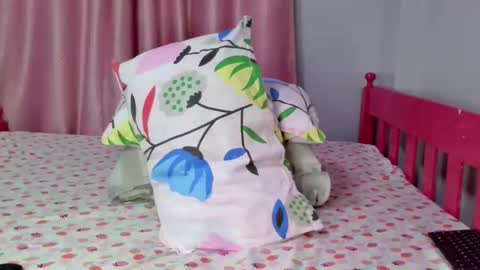 divalorah_ebony online show from 04-07-26, 06:52