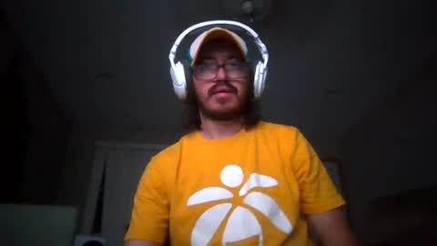 Snapshot of divorcedstoner420 chatting on 07-11-26, 08:28 divorcedstoner420 online show from 07-11-26, 08:28
