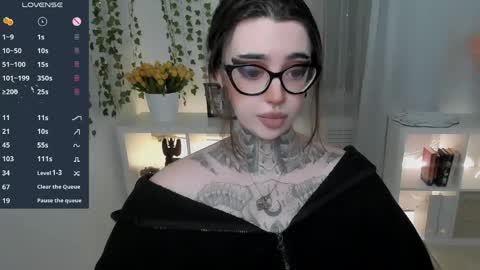 dixipixi_ online show from 05-23-26, 07:02