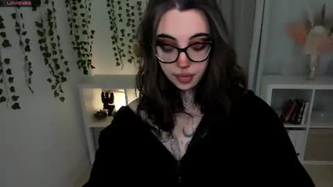 Snapshot of dixipixi_ chatting on 07-04-26, 10:21 dixipixi_ online show from 07-04-26, 10:21
