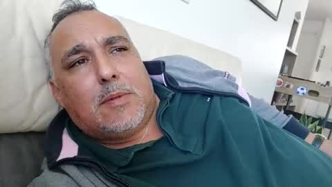 Snapshot of djeauzy77 chatting on 04-08-26, 09:09 djeauzy77 online show from 04-08-26, 09:09