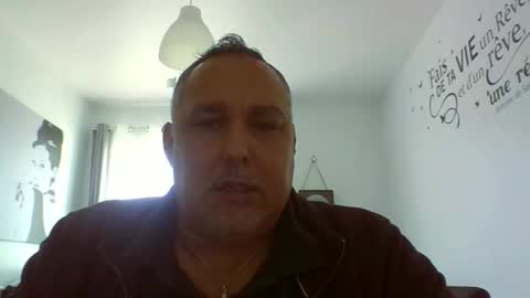Snapshot of djeauzy77 chatting on 04-15-26, 09:49 djeauzy77 online show from 04-15-26, 09:49