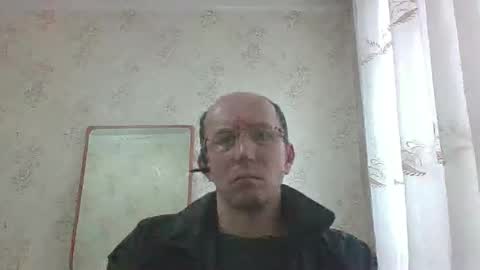 Snapshot of djentlemen1 chatting on 12-15-25, 05:12 djentlemen1 online show from 12-15-25, 05:12