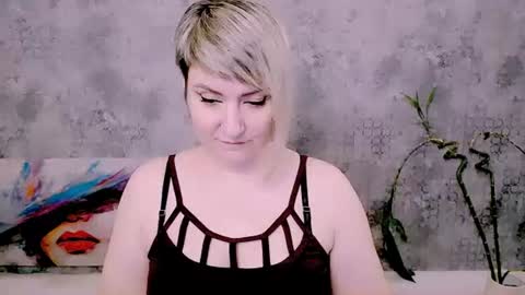 Snapshot of djullia chatting on 06-27-26, 06:07 djullia online show from 06-27-26, 06:07
