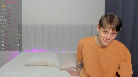 Polly and Kiriko online show from 12-18-25, 12:11