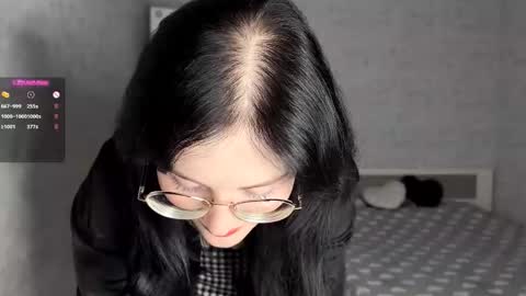 Annie PVT IS OPEN online show from 11-21-25, 09:13