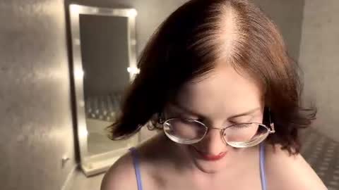 Annie PVT IS OPEN online show from 07-10-26, 09:28