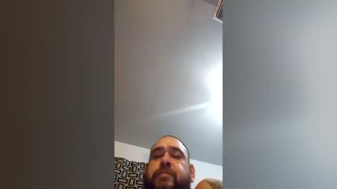 doggiedog561 online show from 08-01-26, 06:23