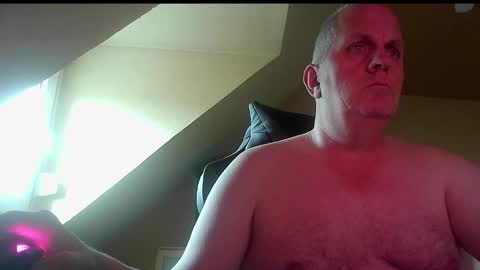 doggy2629 online show from 12-21-25, 10:22