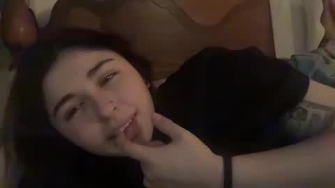 Snapshot of doll_lovely chatting on 03-29-26, 03:28 Doll online show from 03-29-26, 03:28