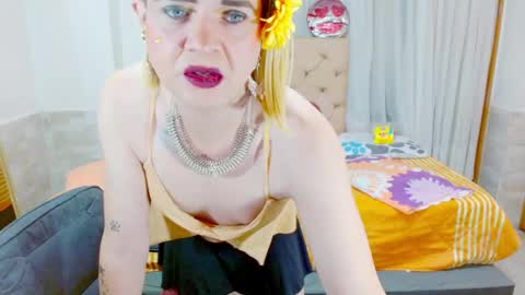 ilona online show from 05-02-26, 05:01
