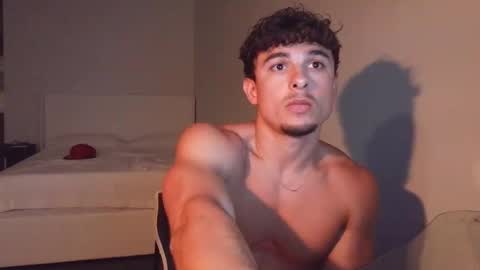 Dom online show from 04-19-26, 04:01