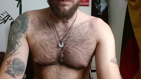 Logan - INDEPENDET MODEL online show from 05-24-26, 07:30