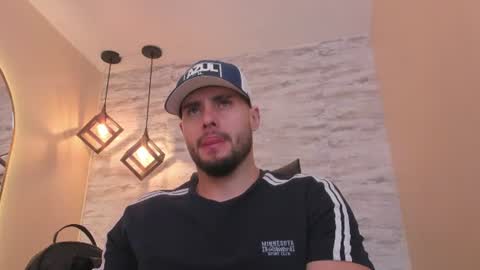 Snapshot of dominic_de_luca chatting on 07-01-26, 11:01 dominic de luca online show from 07-01-26, 11:01