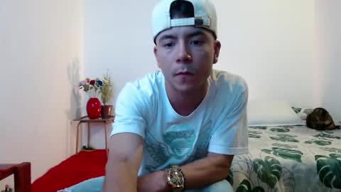 DOMINIC AND ANDREW online show from 04-01-26, 06:25