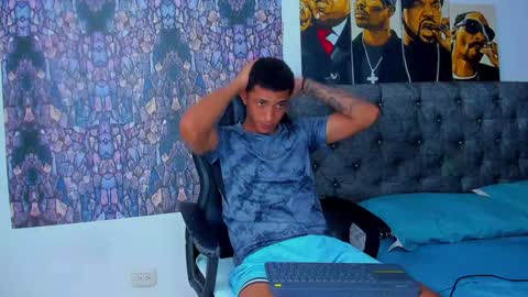 Snapshot of dominic_smith_ chatting on 02-07-25, 02:08 dominic_smith_ online show from 02-07-25, 02:08