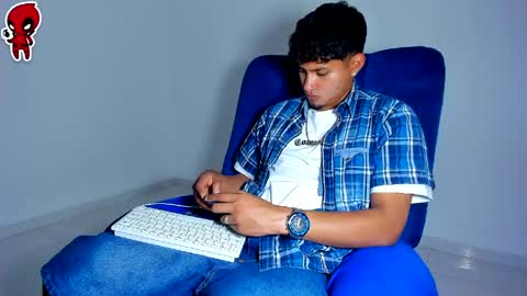  Dominic  online show from 05-21-26, 04:08