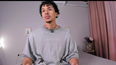 Snapshot of dominik_drake chatting on 03-30-26, 12:39 Dominik Drake online show from 03-30-26, 12:39