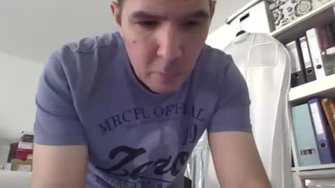dominik_home online show from 05-08-26, 09:25
