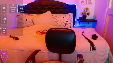  D O M I N K  online show from 03-27-26, 08:30