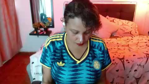 Snapshot of domink_gilr chatting on 06-27-26, 07:41 D O M I N K online show from 06-27-26, 07:41