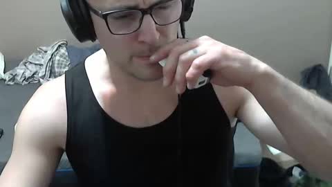 domjfriesen1541 online show from 05-25-26, 03:01