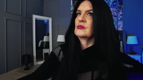 Snapshot of dommelisa chatting on 02-27-26, 11:27 Dom Melisa online show from 02-27-26, 11:27