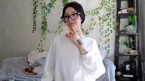 DonnaHeartman online show from 05-26-26, 10:00